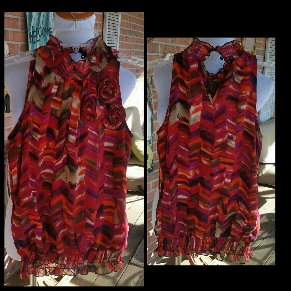 Very Pretty Sleeveless Sheer Top⚘